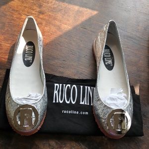 Ruco line. Metallic flats.